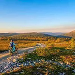 Villa Luxury Log With Hot Tub *