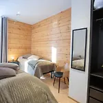 Luxury Log With Hot Tub Villa *