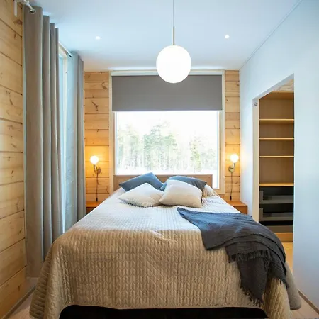 Luxury Log With Hot Tub Villa *