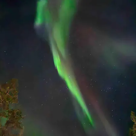Luxury Log With Hot Tub Ylläsjärvi