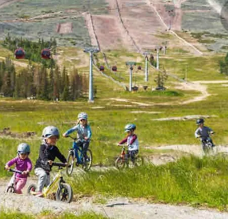 Villa Luxury Log With Hot Tub Ylläsjärvi