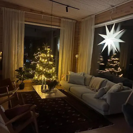 Villa Luxury Log With Hot Tub